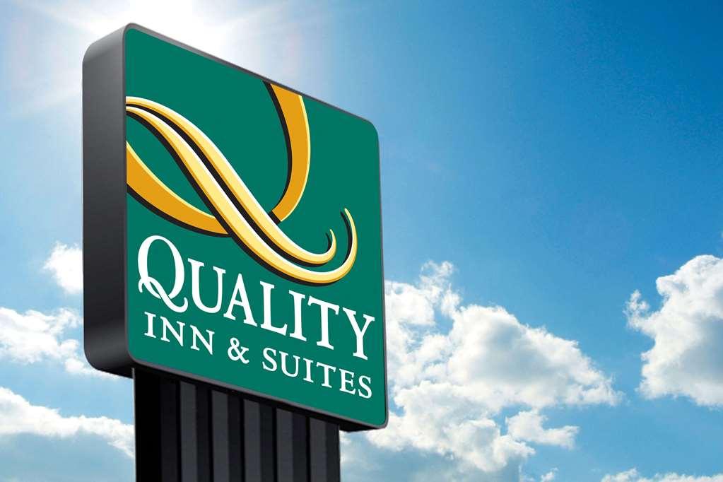 Quality Inn & Suites 산타 로사 외부 사진